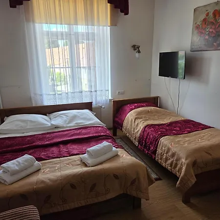 Palac Makowice Hotel *