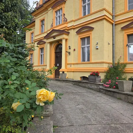 Palac Makowice Hotel Świdnica
