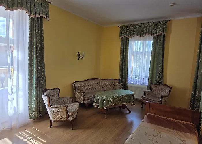 Palac Makowice * Świdnica