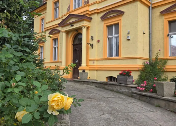 Palac Makowice Hotel Świdnica