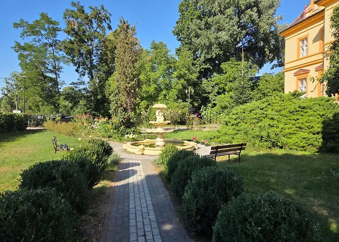 Palac Makowice Hotel *